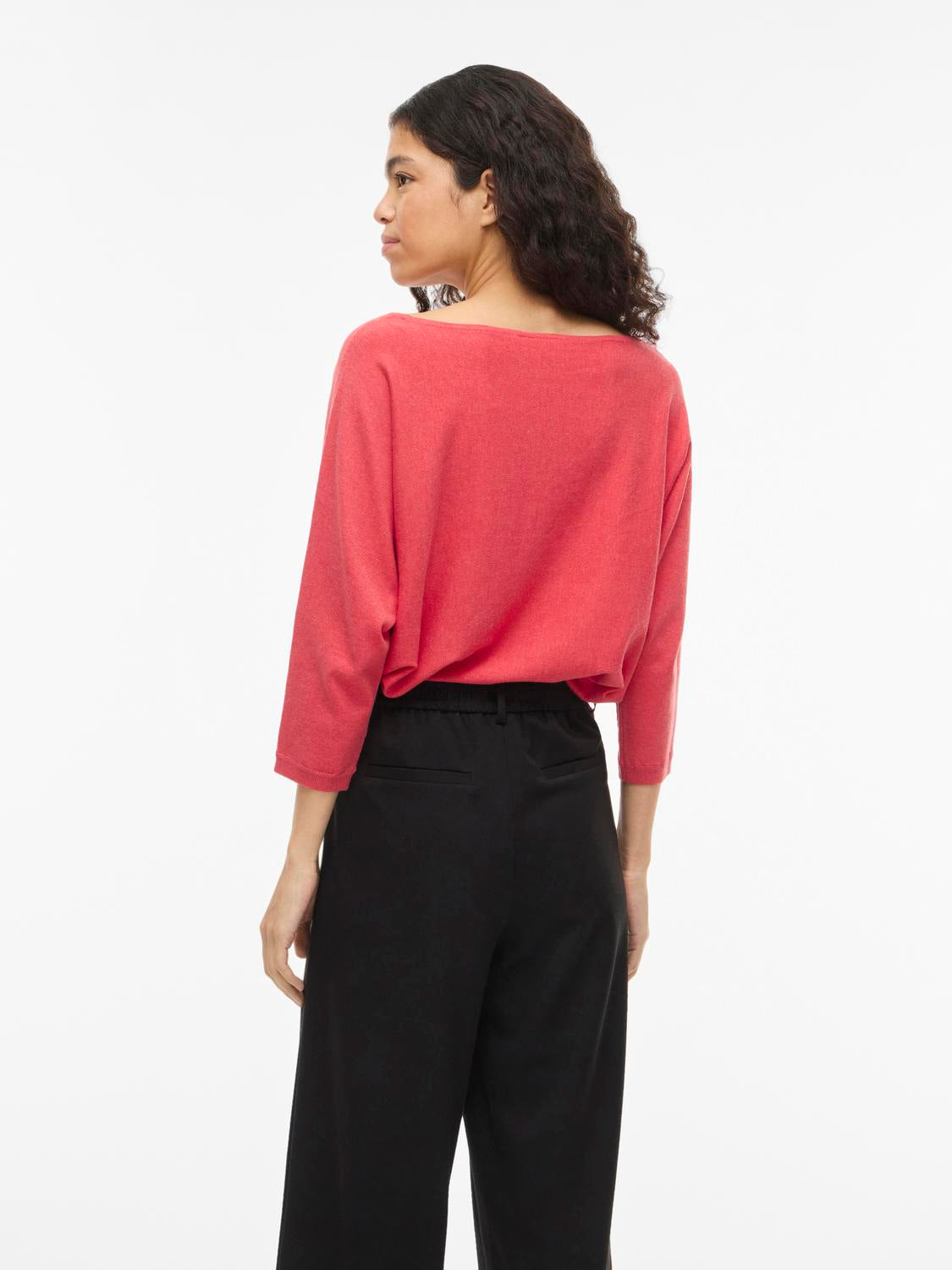 model_shot-back